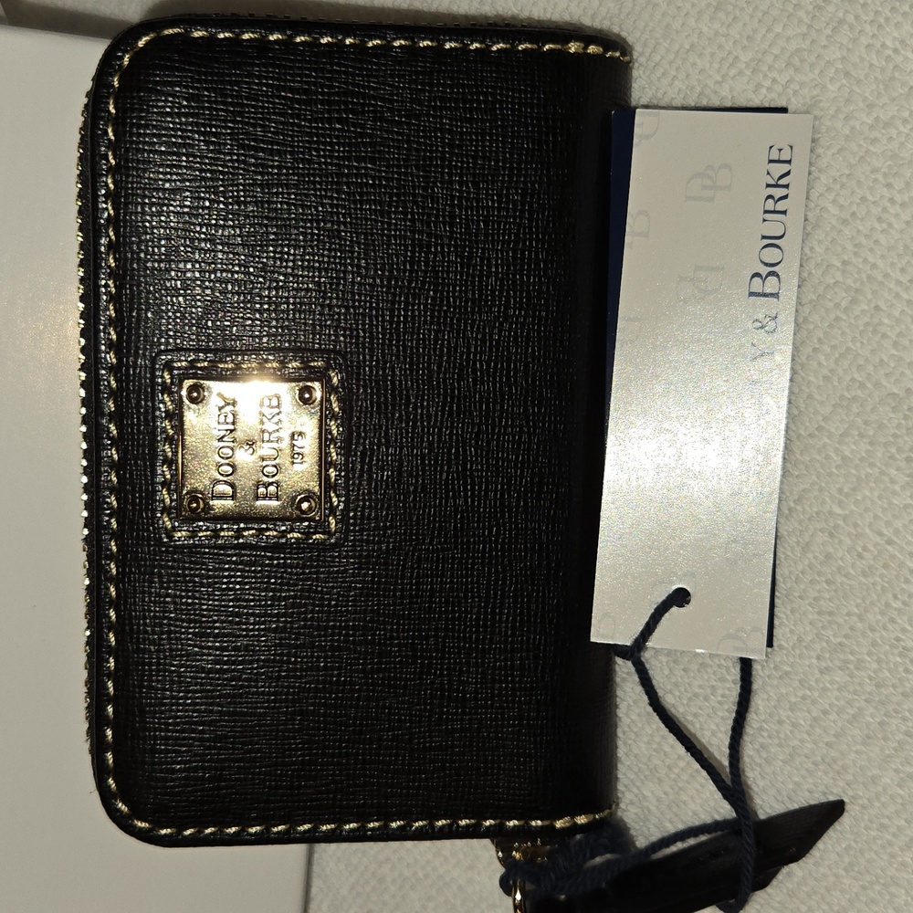 Dooney & Bourke Black Saffiano Leather  Key & Card Holder